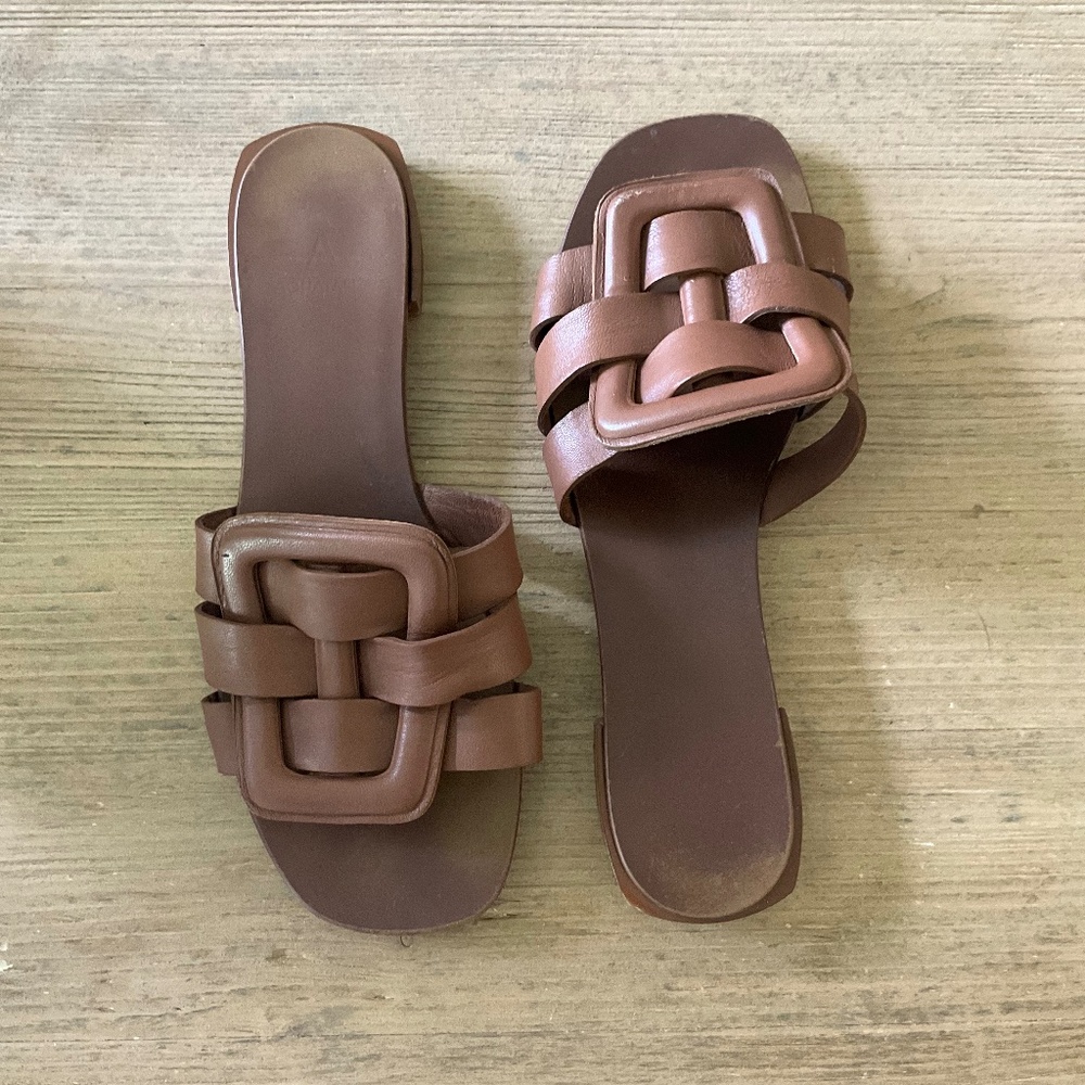 AQUATALIA Sabella Slide Sandal Size 6.5